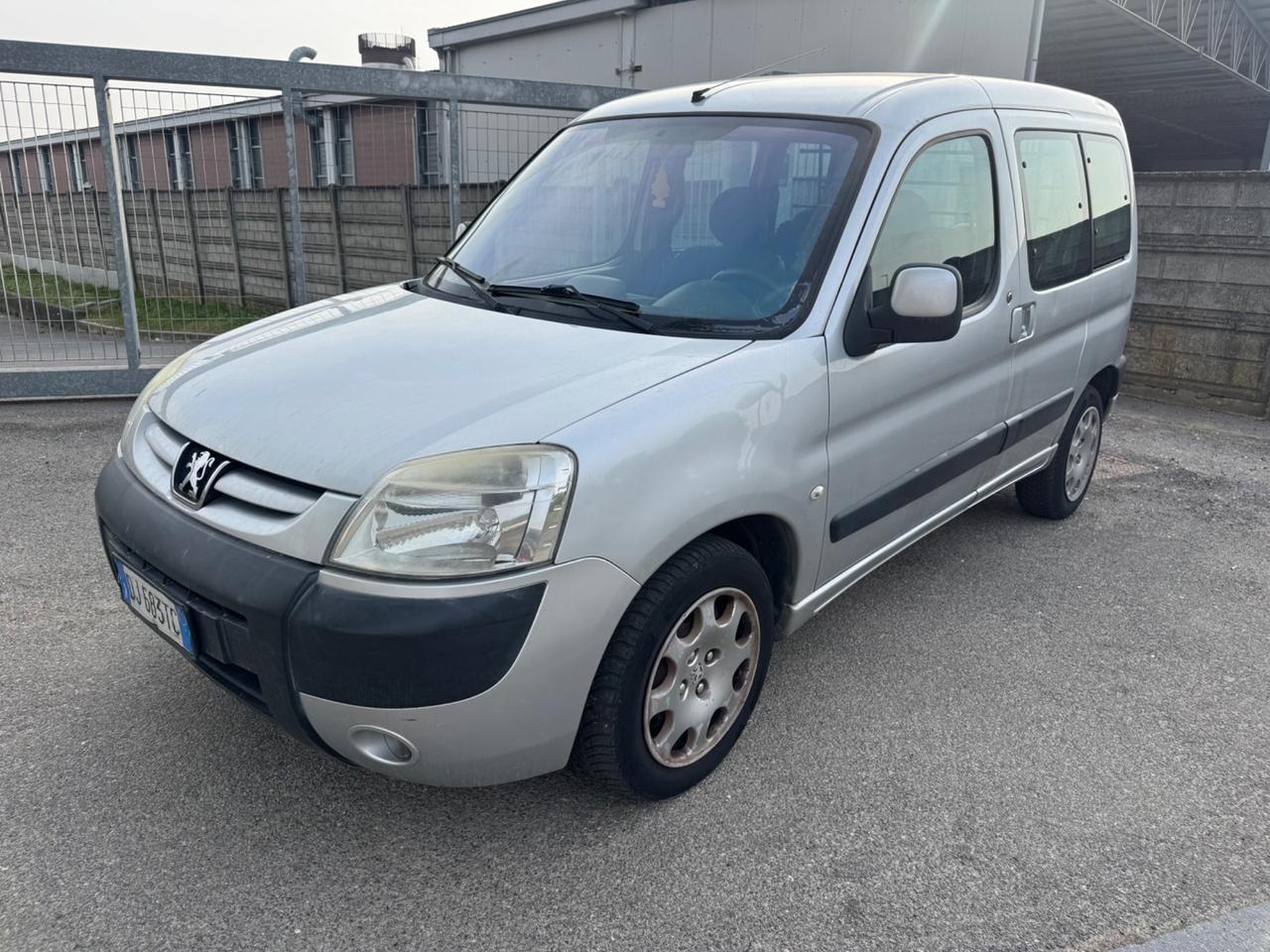 Peugeot Ranch 4 Posti