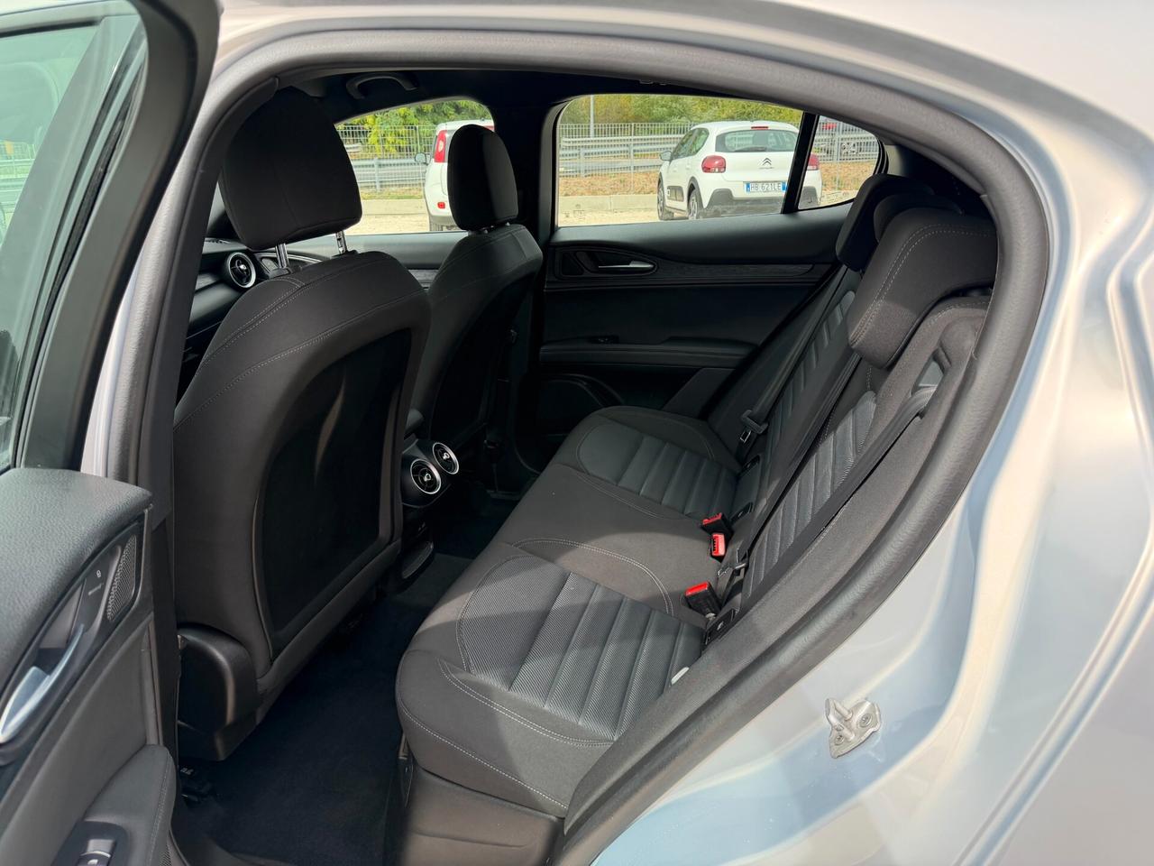 Alfa Romeo Stelvio 2.2 Turbodiesel 210 CV AT8 Q4 Super