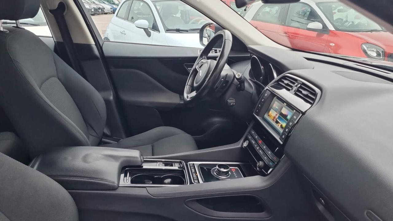 Jaguar F-Pace 2.0 D 240 CV AWD aut. Portfolio 177kw