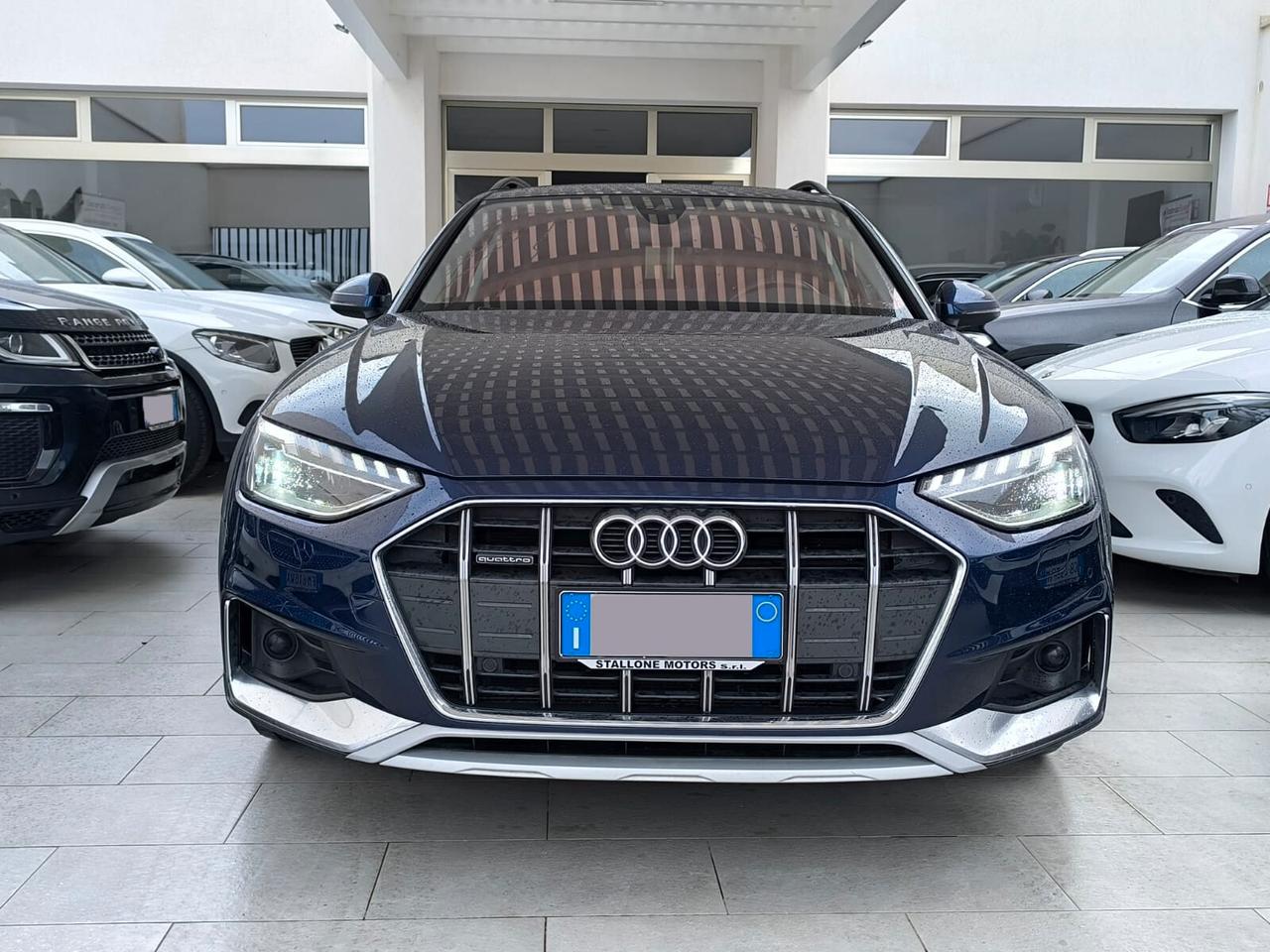 Audi A4 allroad 40 S tronic Identity Contrast 2021