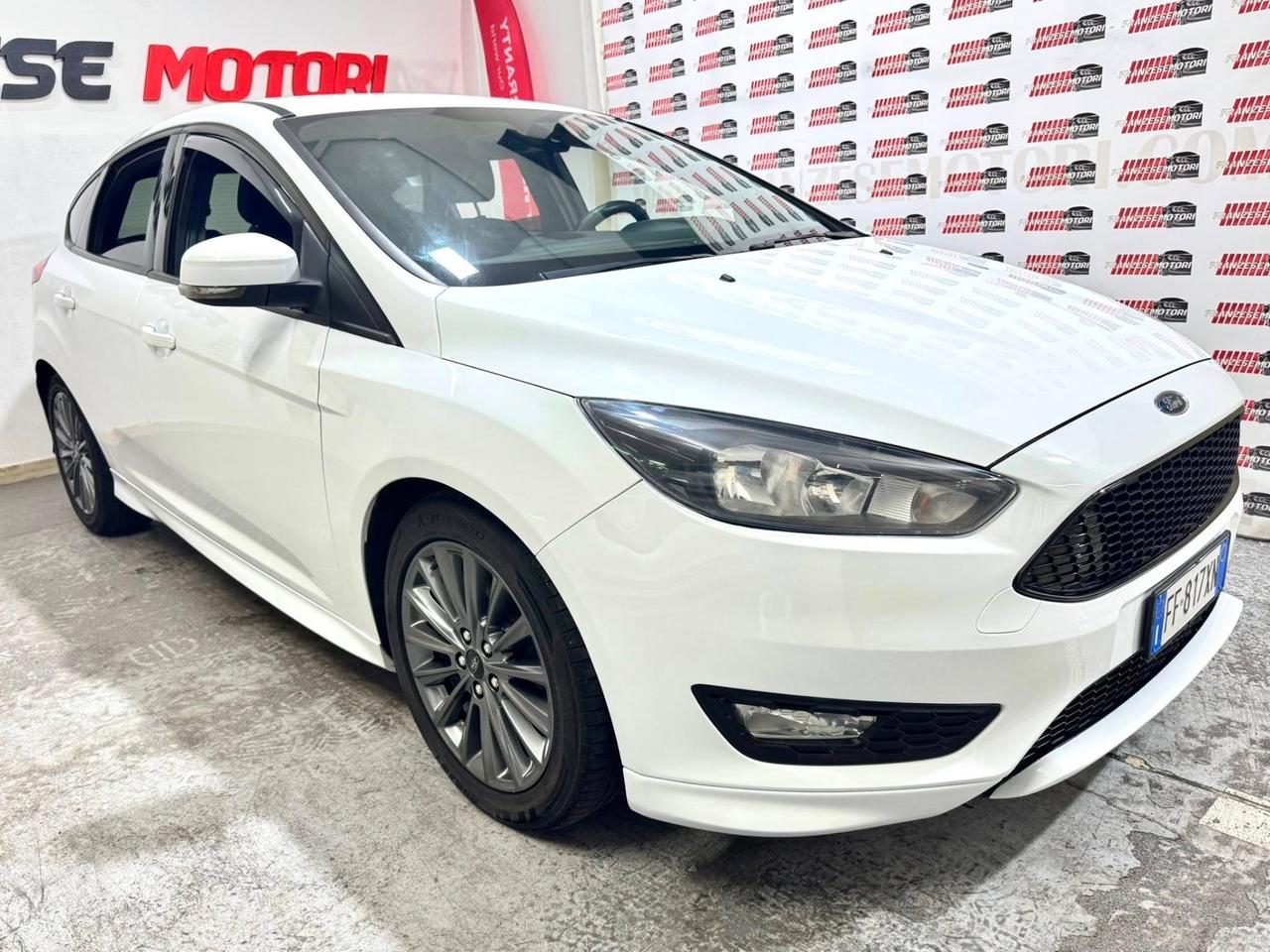 Ford Focus 1.5 TDCi 120 CV Start&Stop ST Line Business
