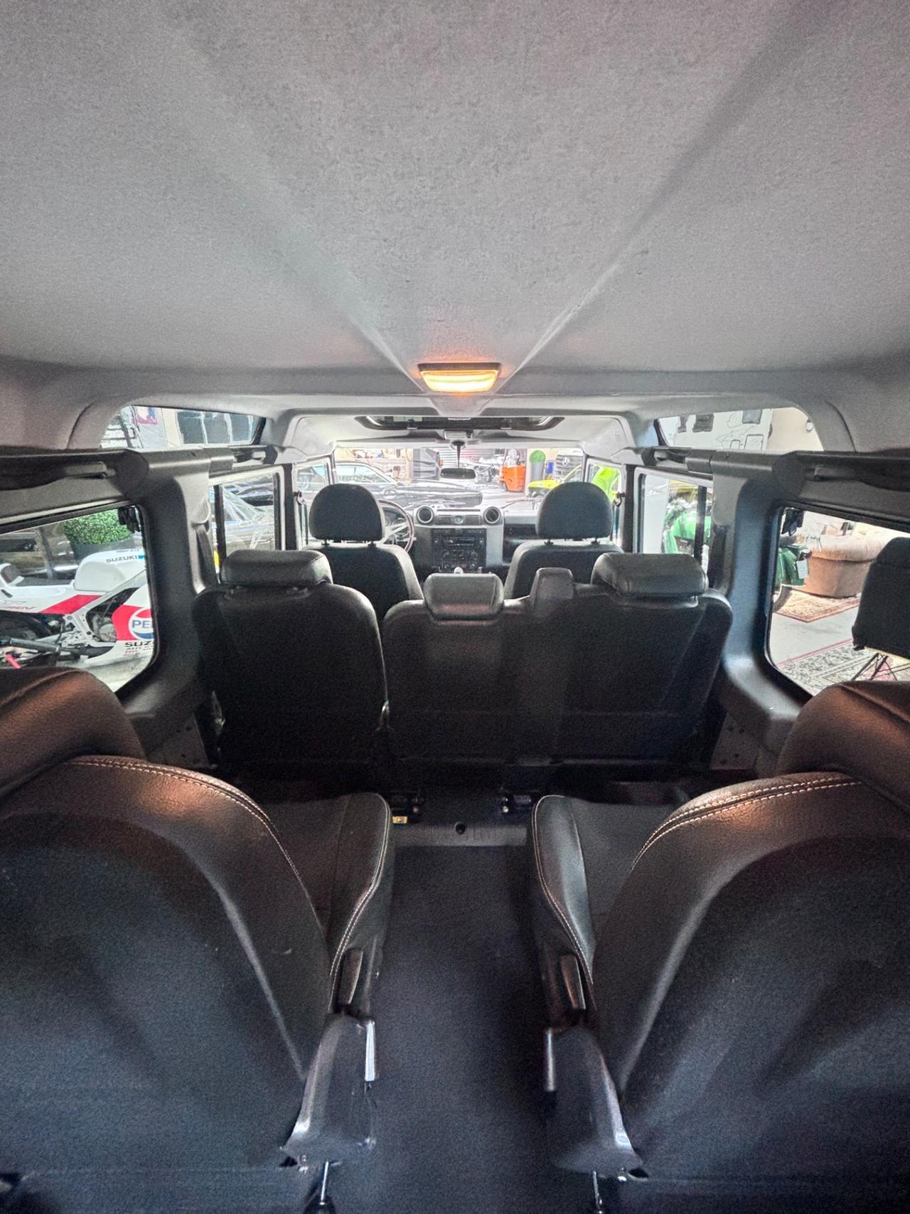 Land Rover Defender 110 2.2 TD4 Station Wagon SE N1