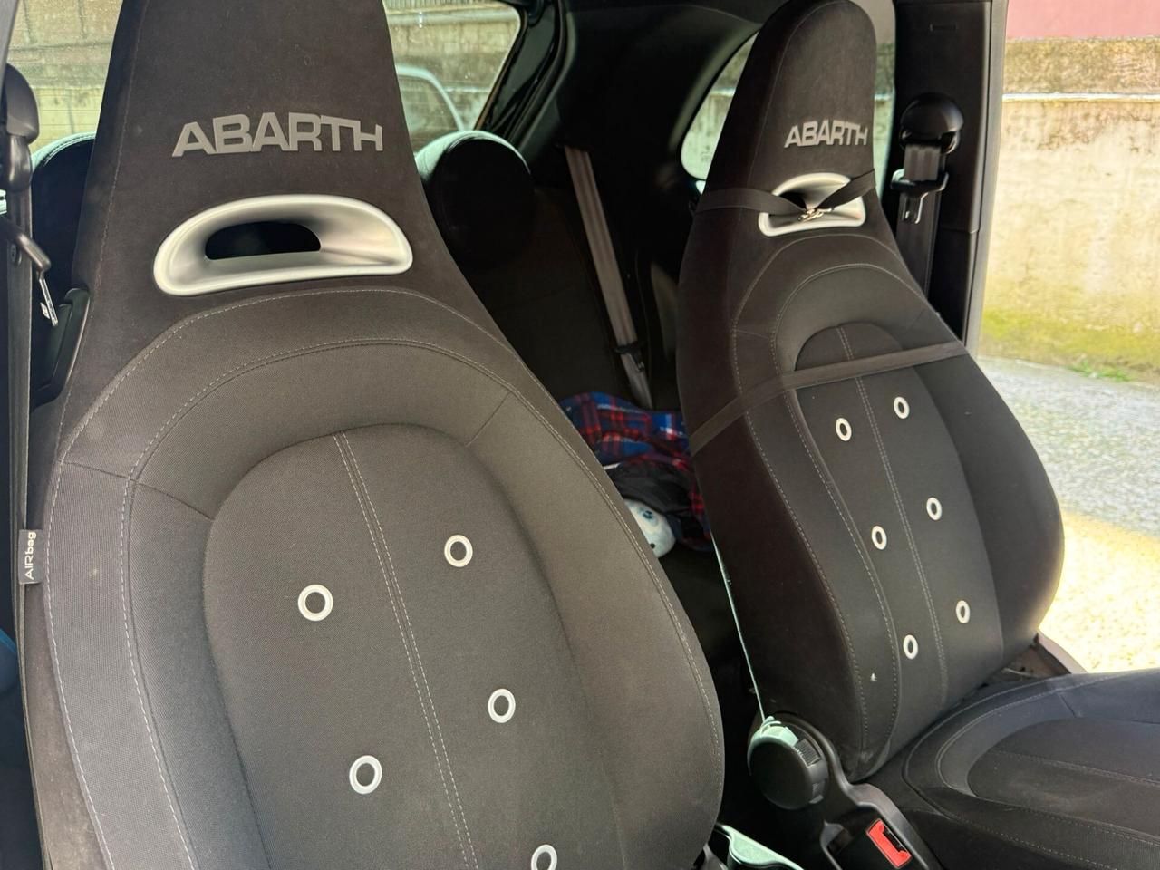 Abarth 595 C 1.4 Turbo T-Jet 160 CV Pista