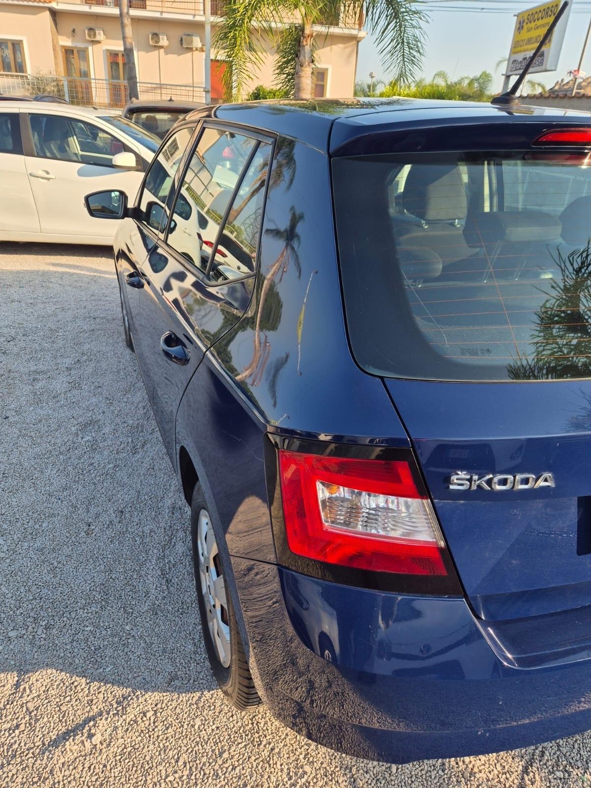 SKODA FABIA 1.0 60CV 2016 85.000KM