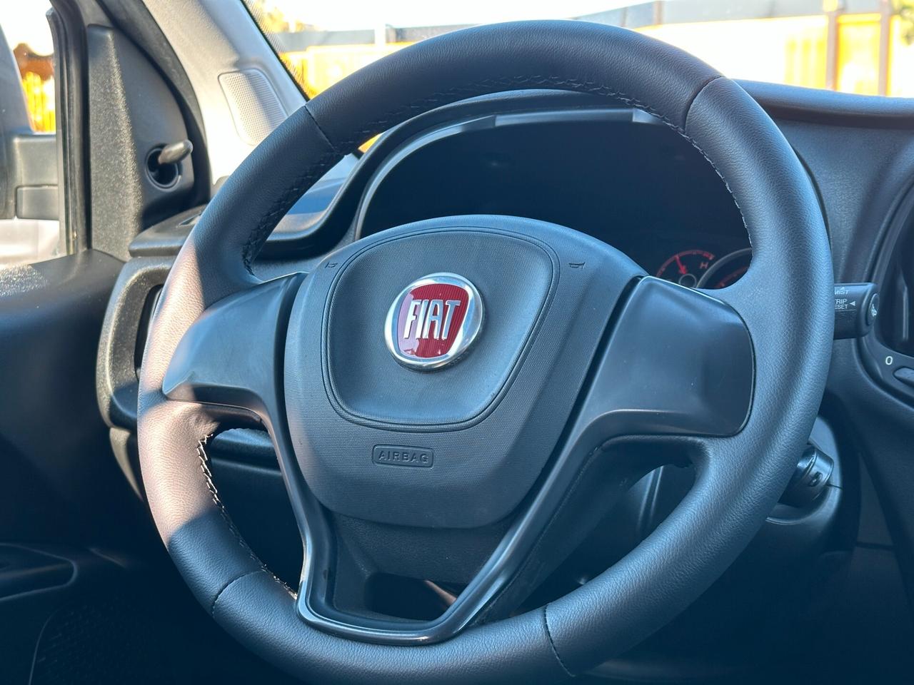 FIAT Doblò Cargo 1.3 MJT PC Combi N1 SX 5 POSTI