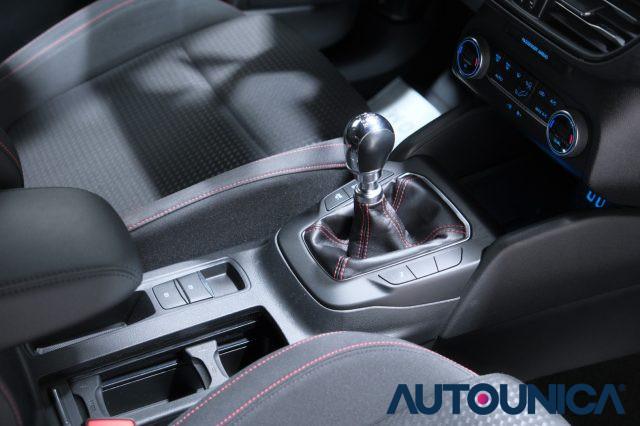 FORD Focus 1.0 ECOBOOST HYBRID 125 CV 5P ST-LINE NEOPATENTATI