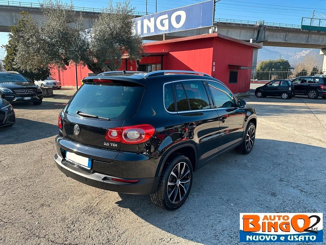 Volkswagen Tiguan 2.0 16V TDI DPF Sport & Style (18°)