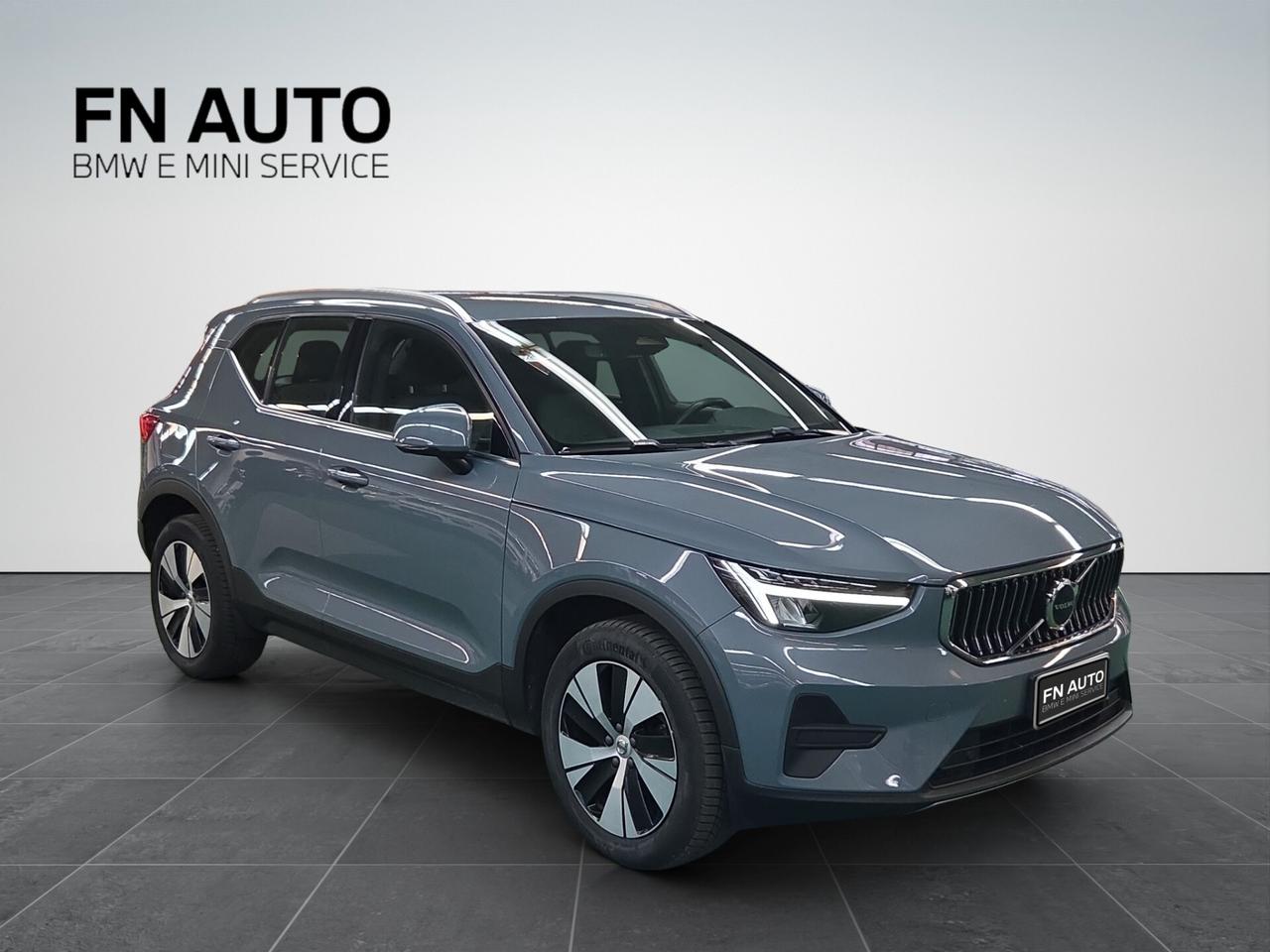 Volvo XC40 B4 AWD automatico Plus Bright