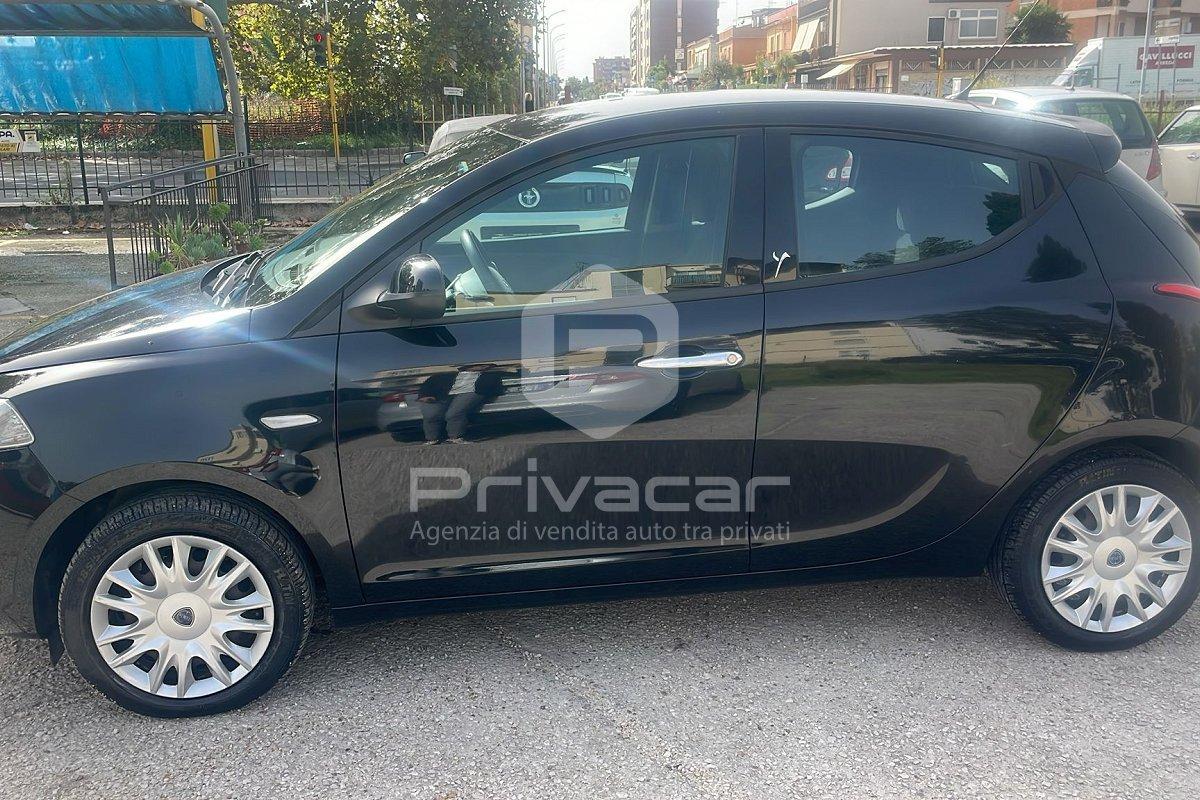 LANCIA Ypsilon 1.2 69 CV 5 porte S&S Silver