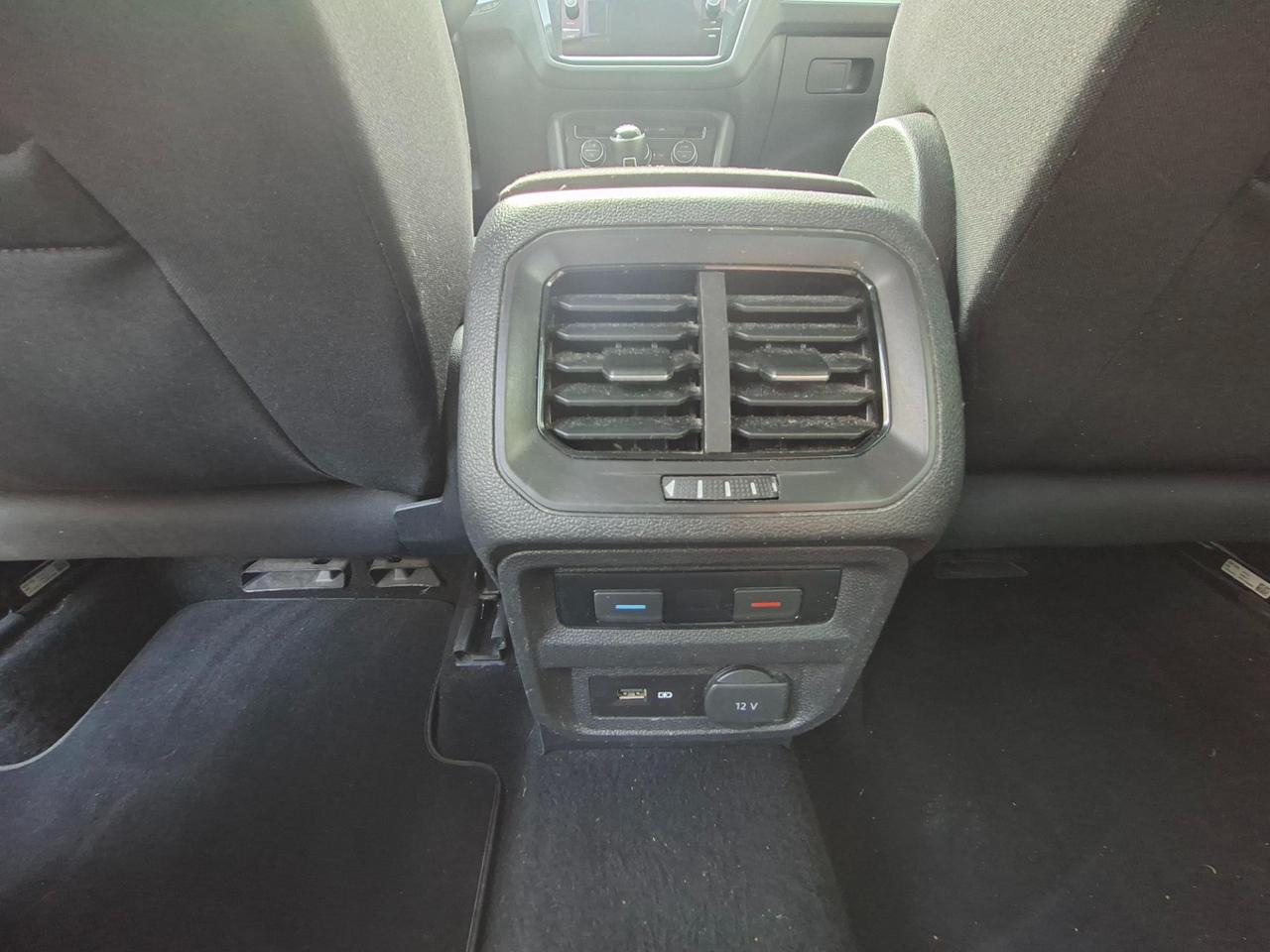 Volkswagen Tiguan 1.5 tsi Style 130cv R-line