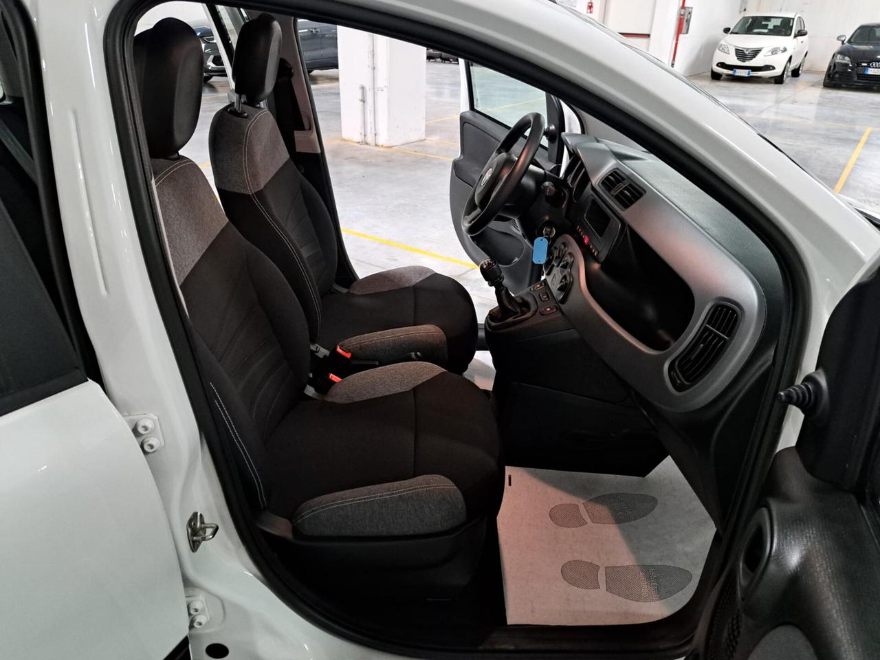 Fiat Panda 1.0 FireFly Hybrid Street N1 Autocarro 4 Posti