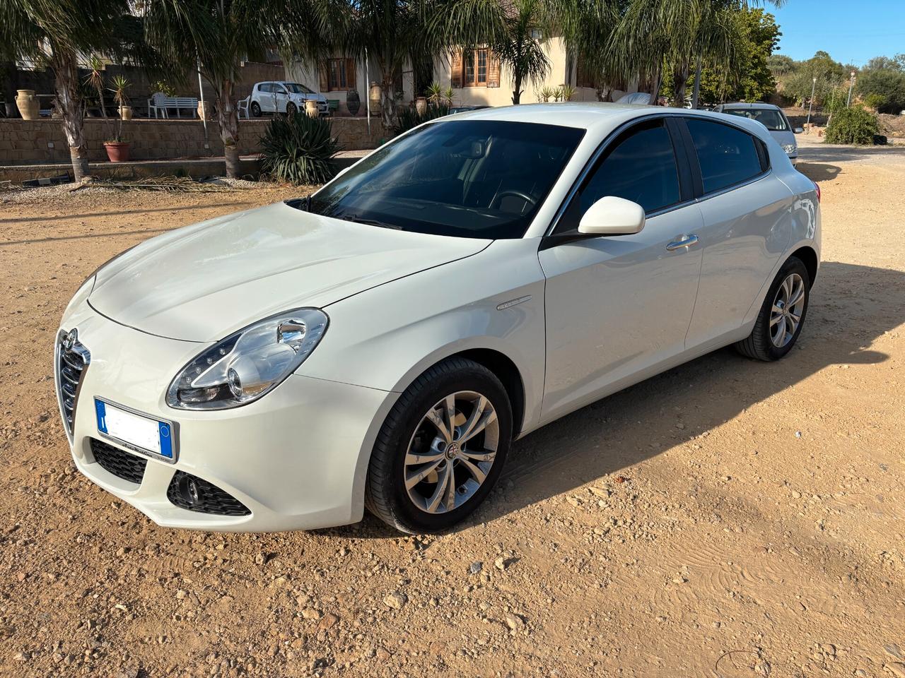 Alfa Romeo Giulietta 1.6 JTDm-2 105 CV Distinctive