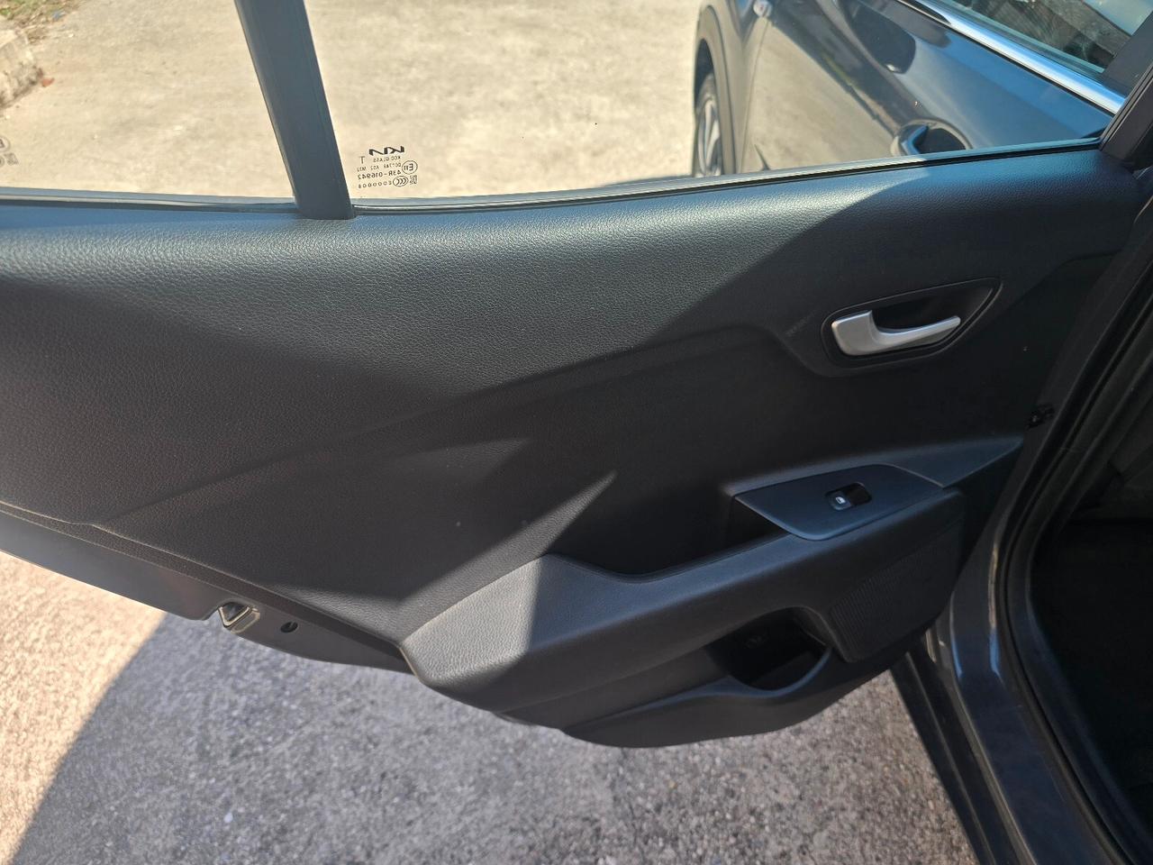 Kia Stonic 1.0 T-GDi 100 CV MHEV MT Style