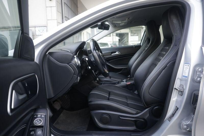 Mercedes-Benz GLA Mercedes-Benz GLA 200 d Automatic 4Matic Sport 100KW ANNO 2018