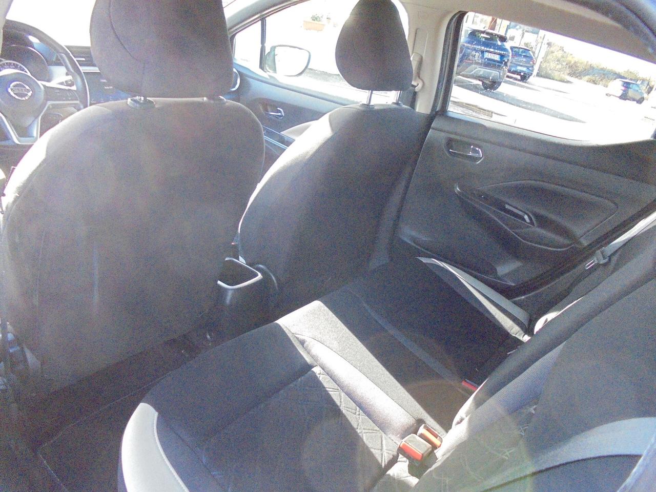 Nissan Micra IG-T 100 AUTOMATICA Xtronic 5 porte N-Connecta