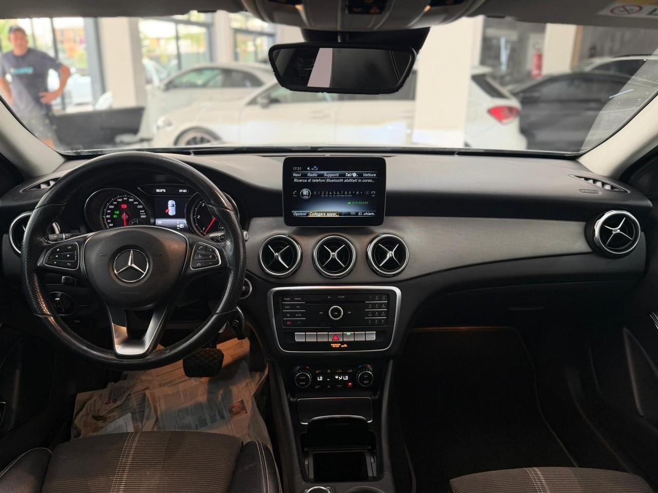 Mercedes-benz GLA 200 d Automatic Sport