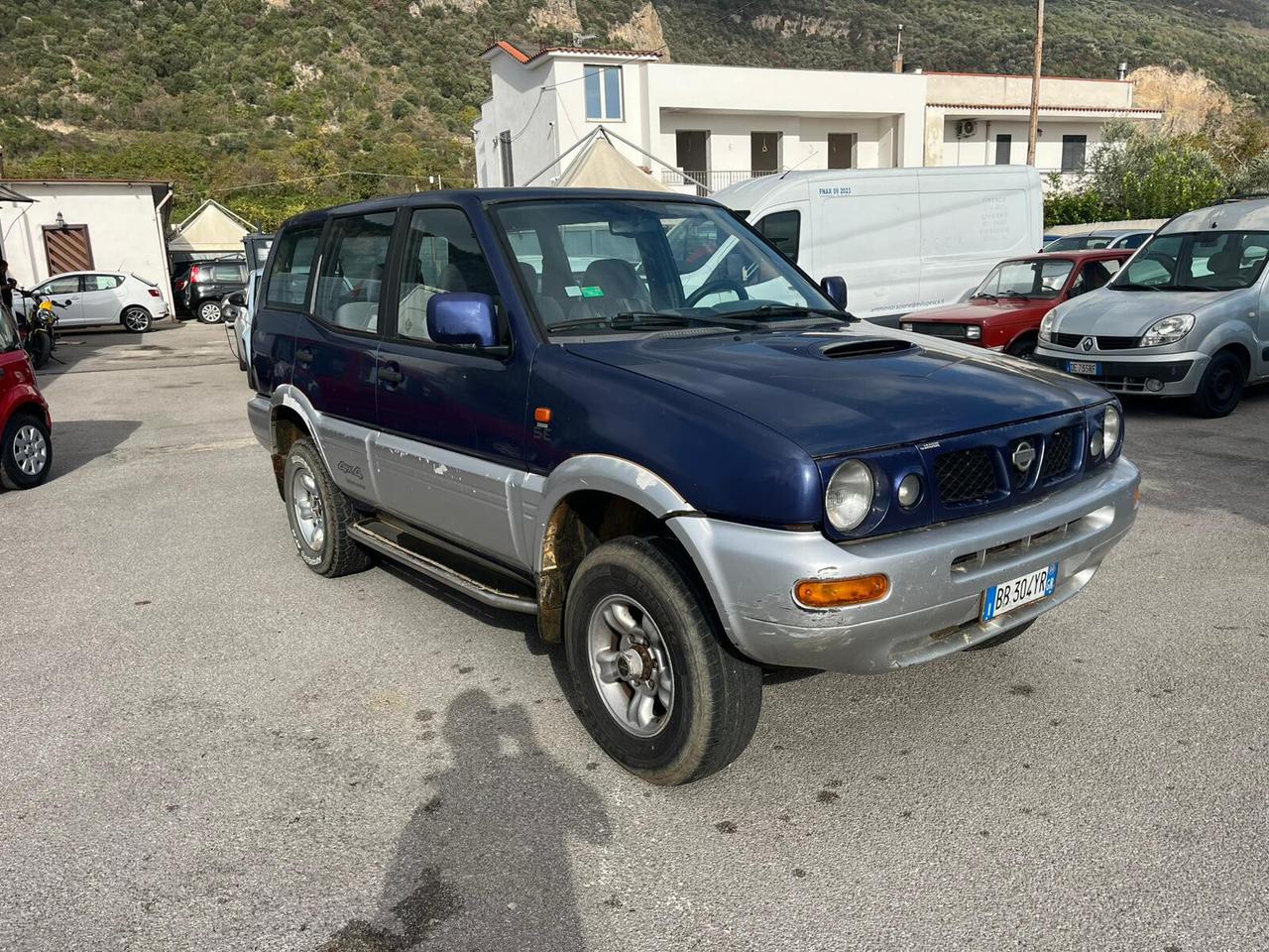 Nissan Terrano II 2.7 Tdi 5 porte Luxury autocarro