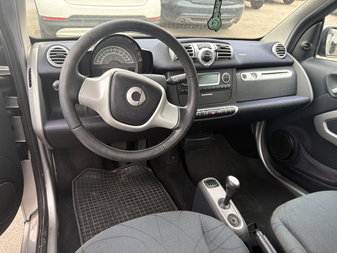 Smart ForTwo 800 40 kW cabrio passion cdi CON IDROGUIDA