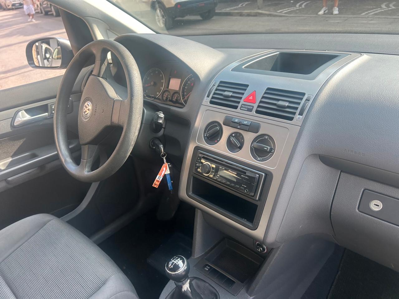 Volkswagen Touran 2.0 Highline Ecofuel METANO