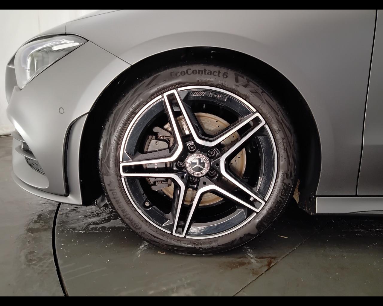 Mercedes-Benz CLA Coupe - C118 - CLA Coupe 200 d Premium auto