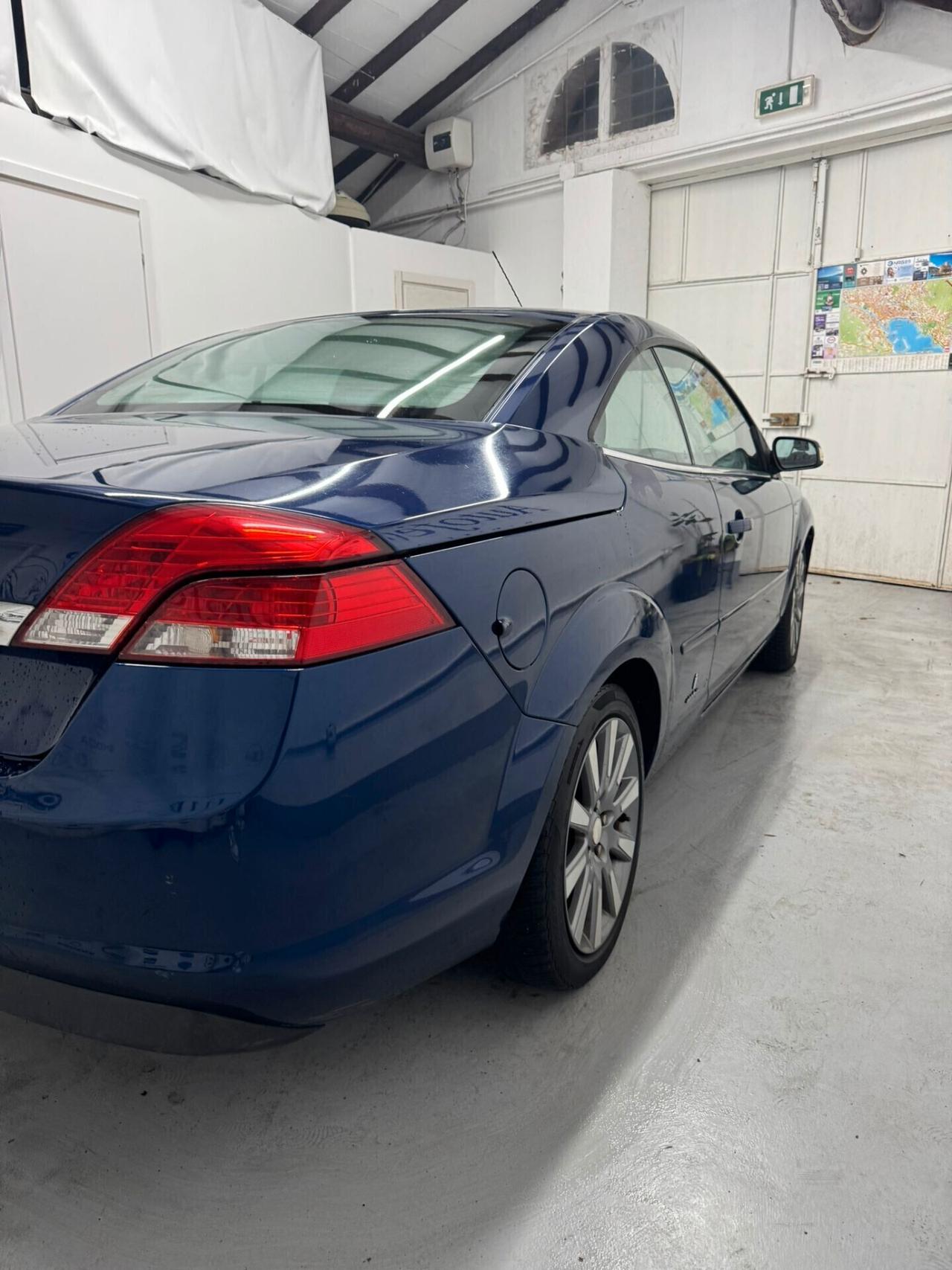 Ford Focus 2.0 TDCi (136CV) CC Tit. DPF