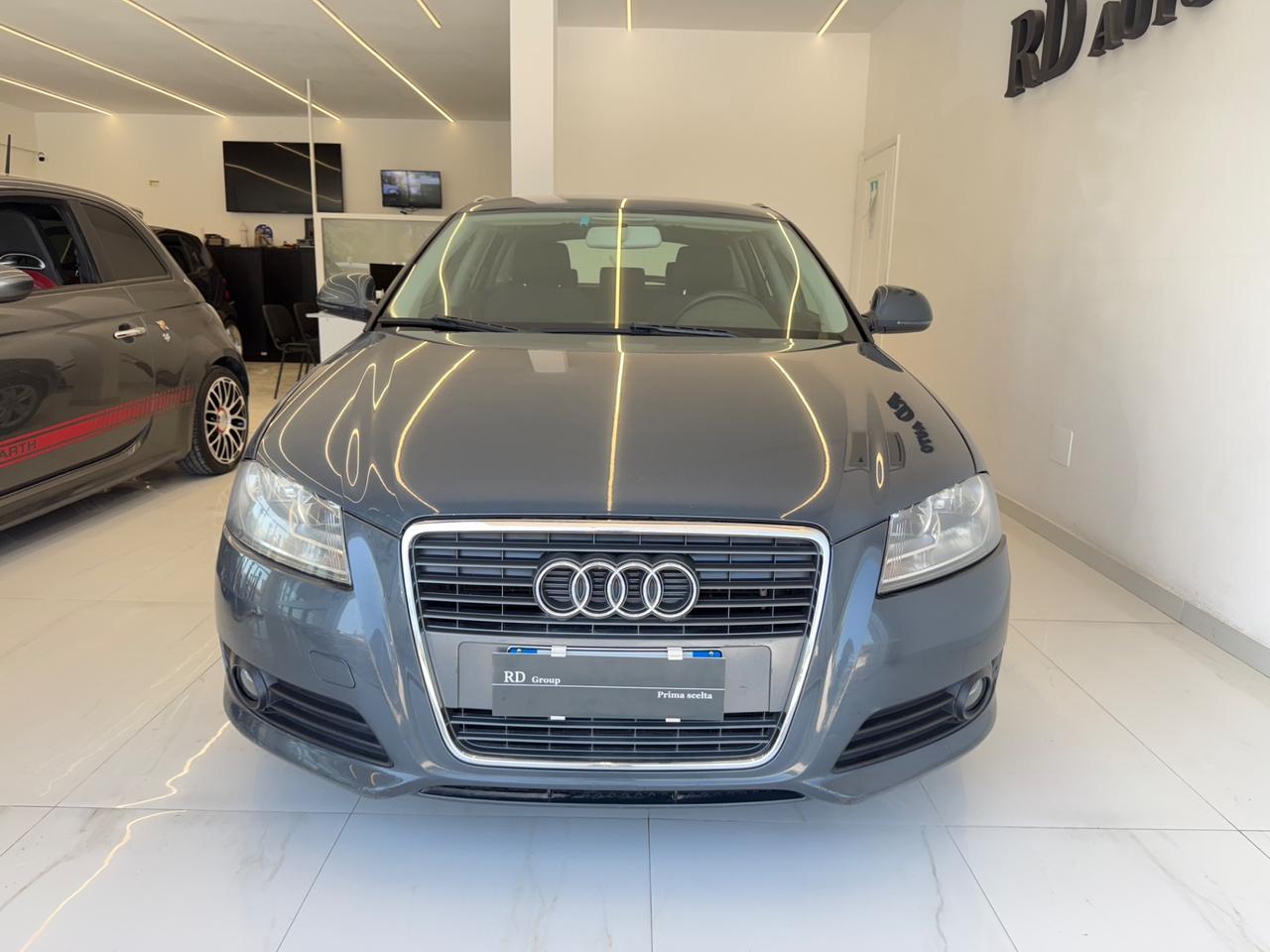 Audi A3 Sportback 1.6 TDI 105cv Attraction ok neopatentati