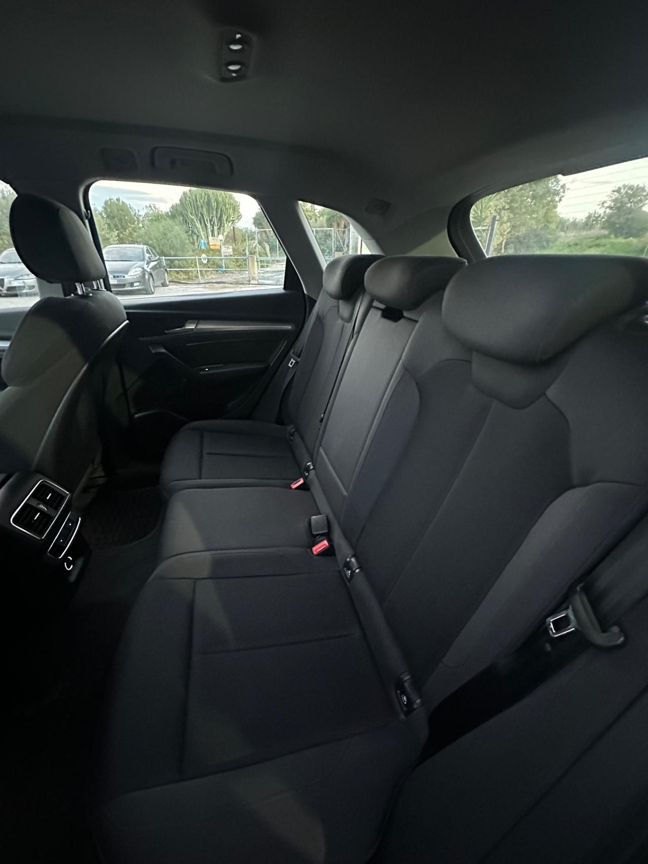 Audi Q5 2.0 TDI 190 CV quattro S tronic Business