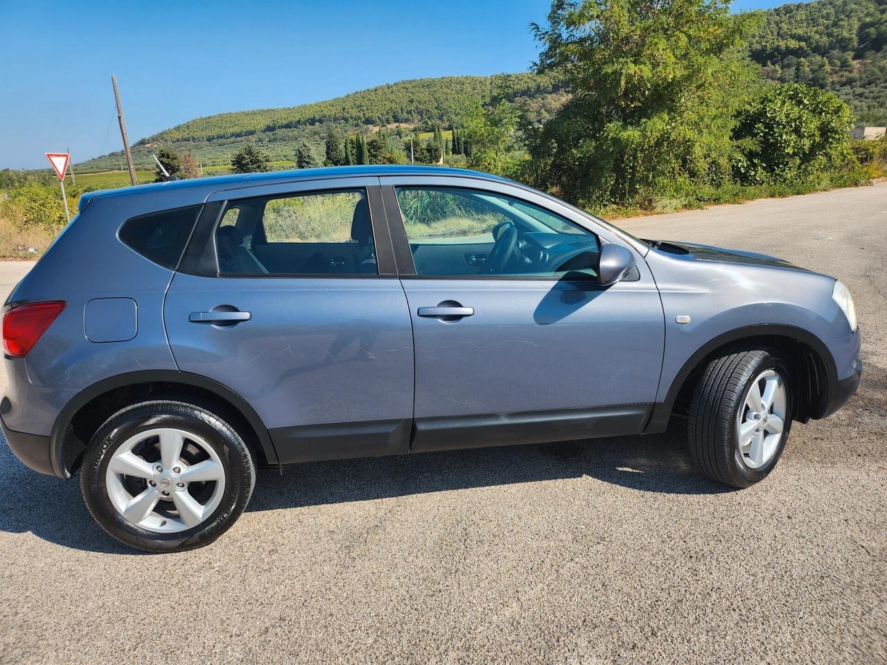 Nissan Qashqai 2.0 dCi DPF Tekna