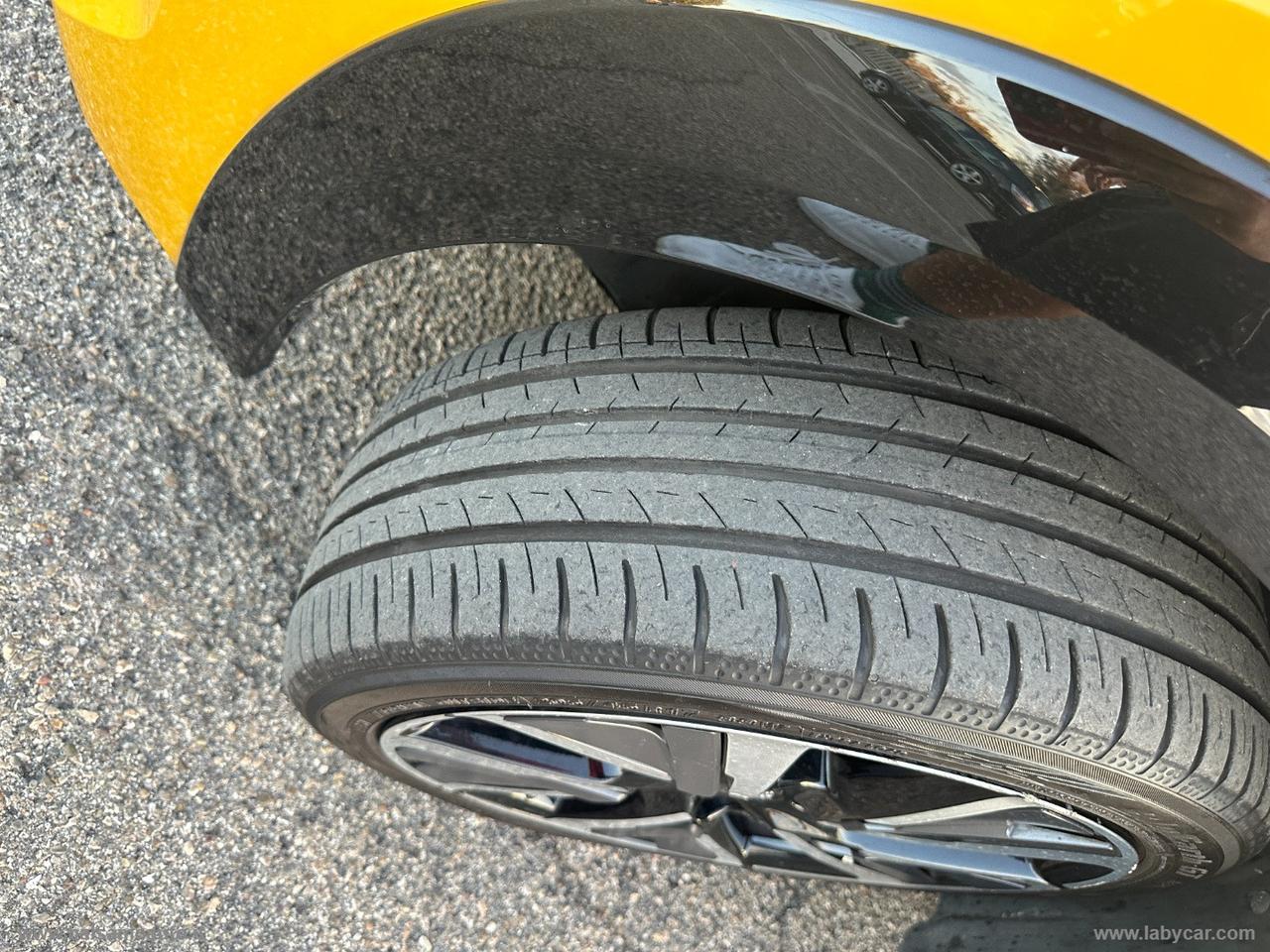 PEUGEOT 208 GT Line PANORAMA