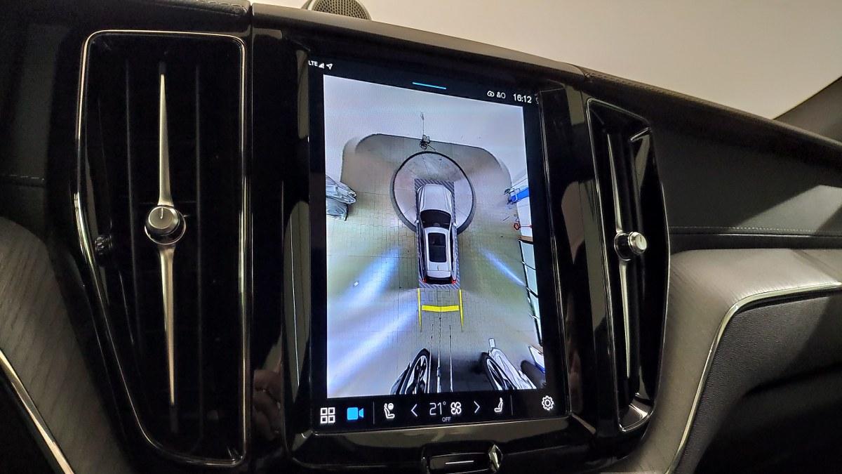 VOLVO Xc60 T8 Recharge Plug-In Hybrid Awd Aut. Ultimate Dark