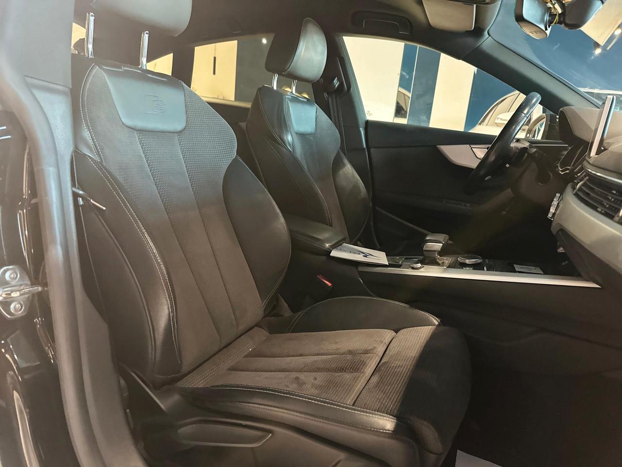 Audi A5 2.0 TDI quattro S tronic S-Line SPORTBACK - SPB