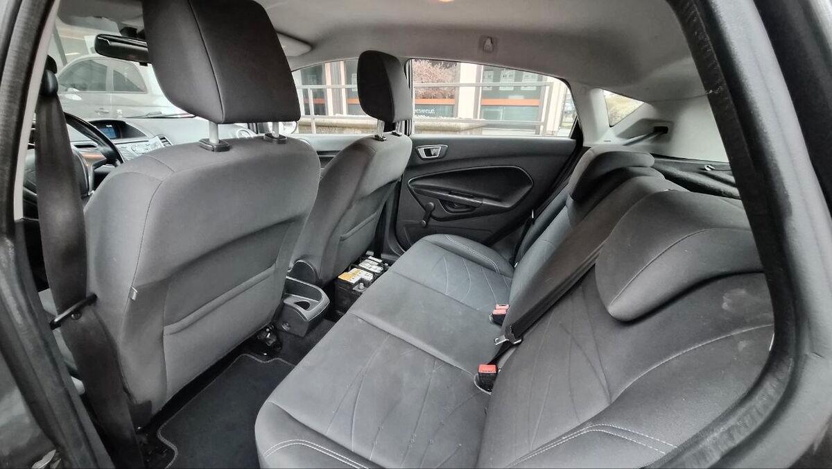 Ford Fiesta 1.5 tdci Business 75cv 5p