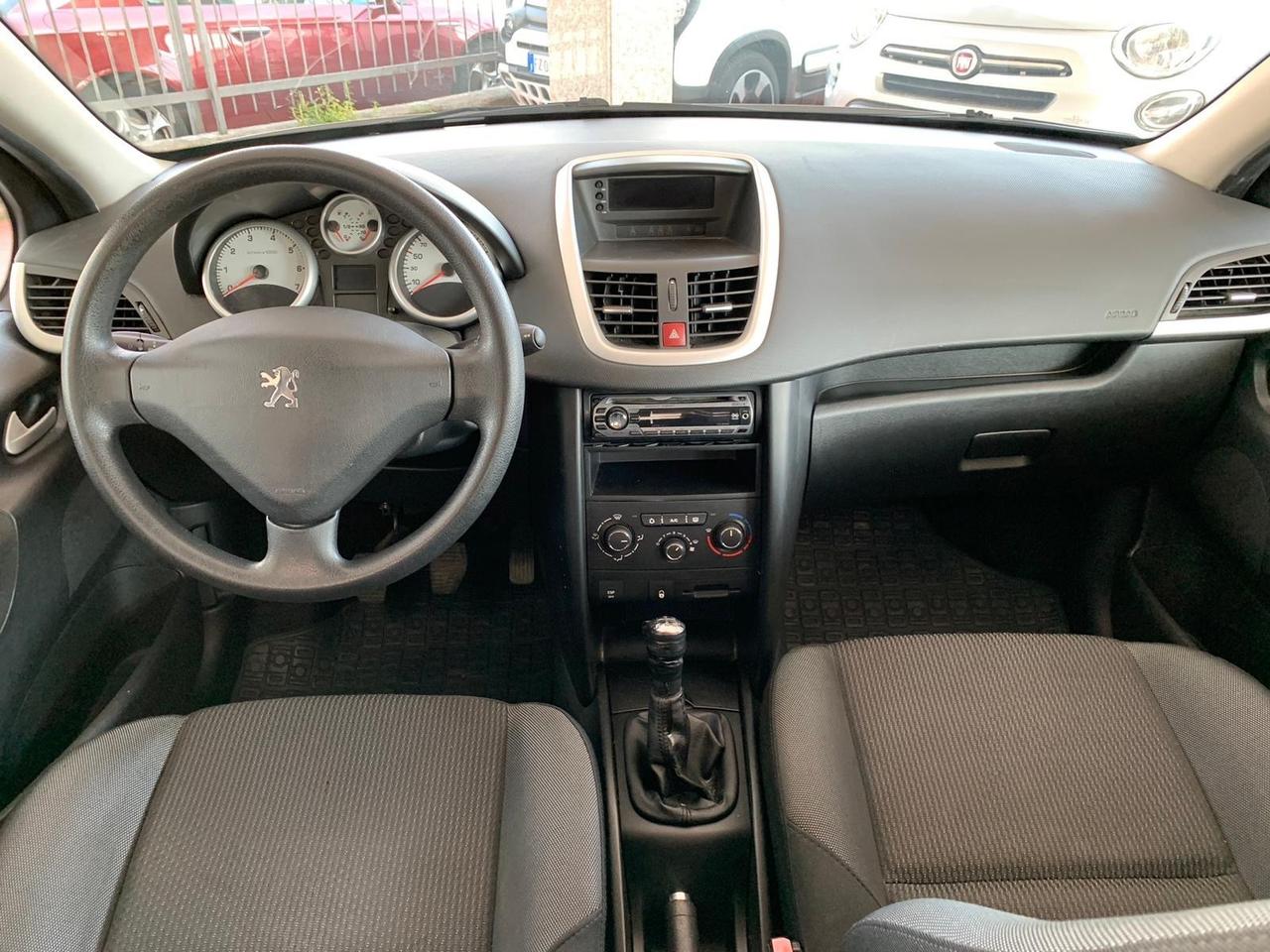 Peugeot 207 1.4 GPL per neopatentati