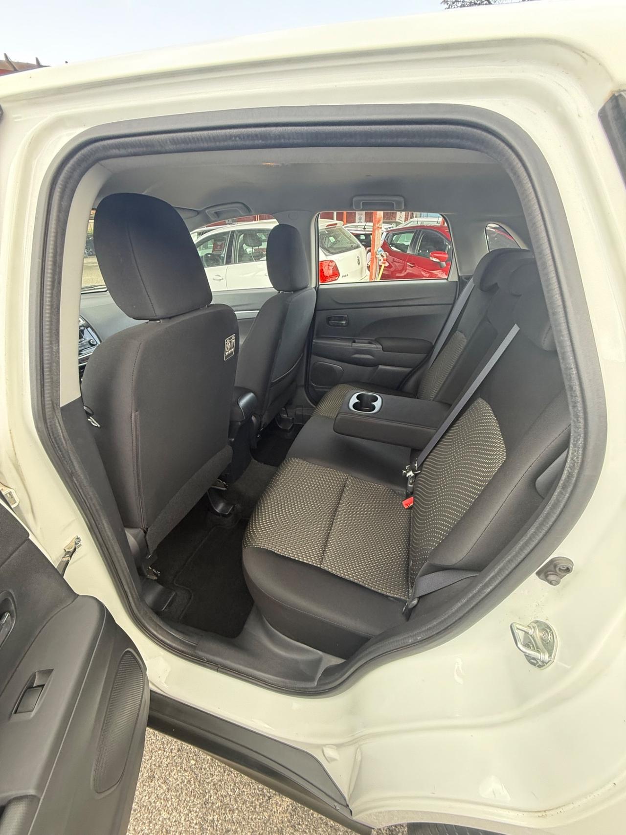 ASX 1.8 DI-D 116 CV 2WD Invite-( 115 mila km-unipro)