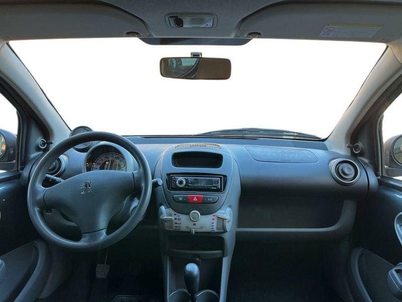 Peugeot 107 1.0 68CV 5p. Desir