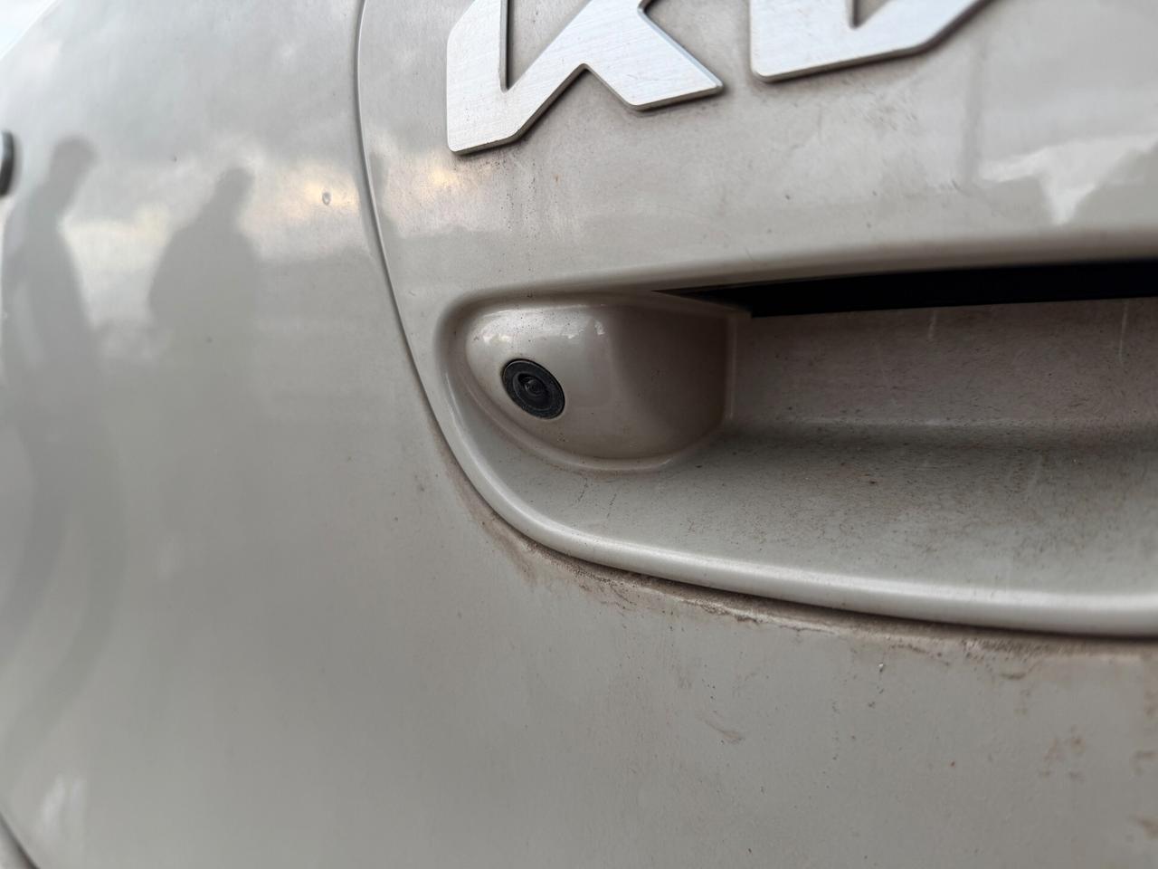 KIA PICANTO 2023 1.0 BENZINA 67 CV *SINISTRATA