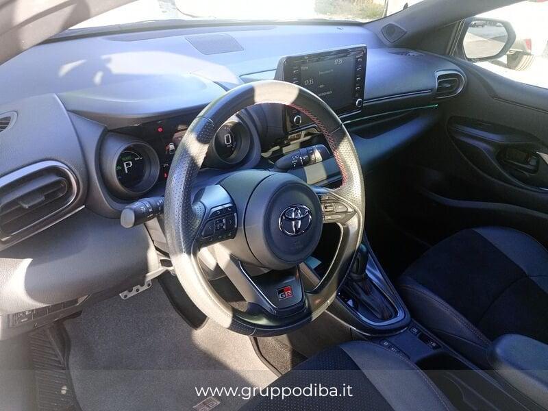 Toyota Yaris IV 2020 1.5h GR Sport
