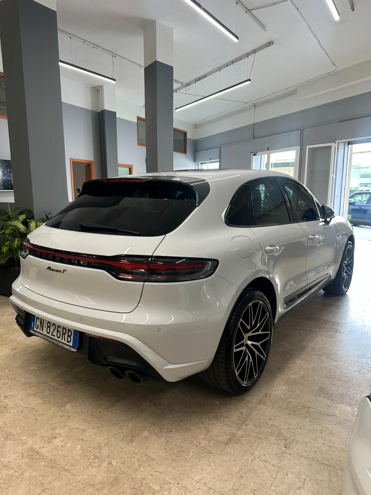 Porsche Macan 2.0 T