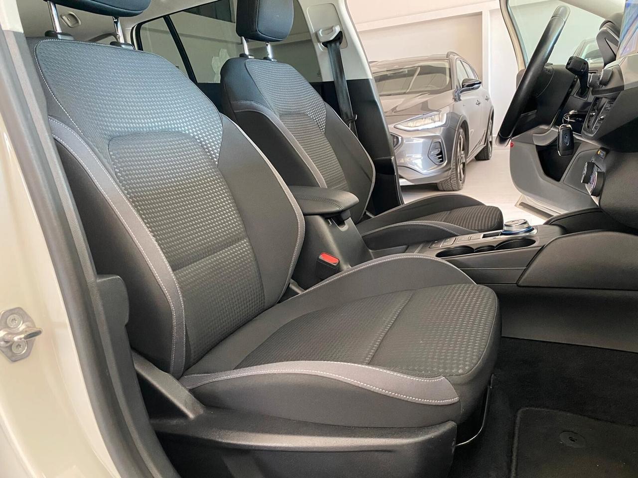 FORD FOCUS 1.5 ECOBLUE BUSINESS 120CV - FULL LED, NEOPATENTATI