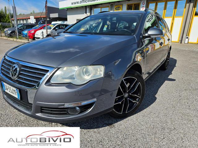 VOLKSWAGEN Passat 2.0 TDI DPF Var. Highline