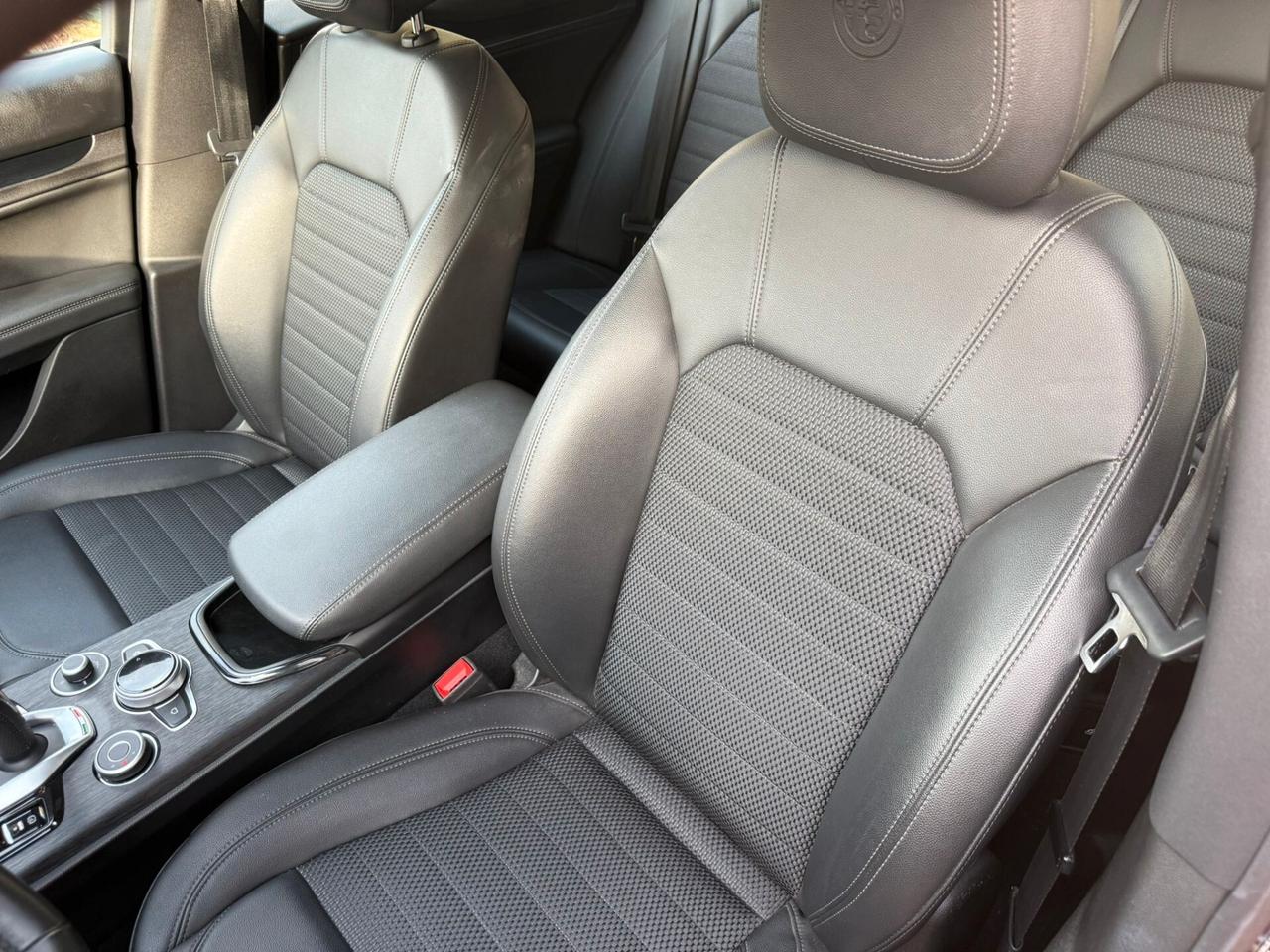 Alfa Romeo Stelvio NEW 2.2 TD 160 CV AT8 RWD Sprint