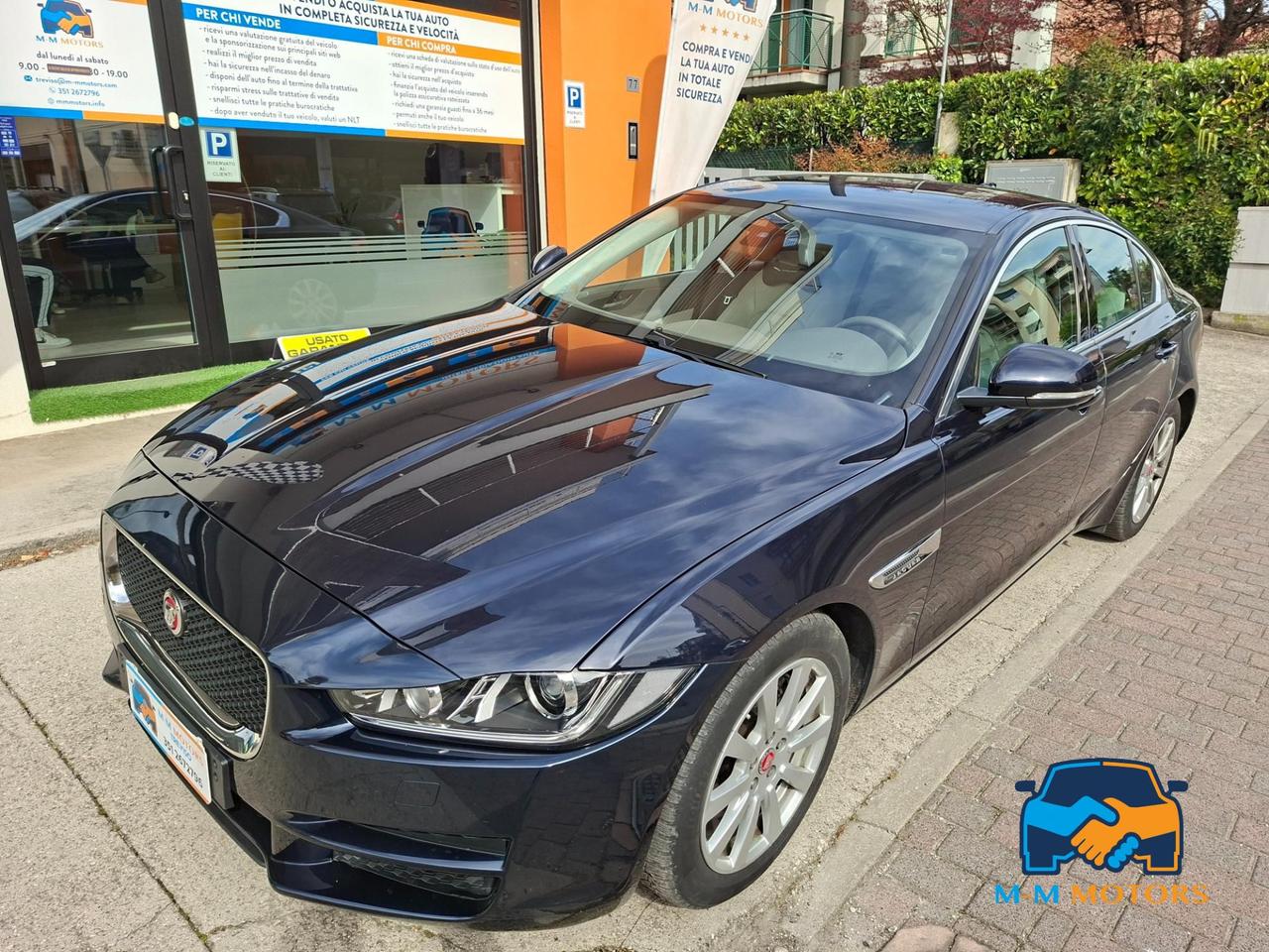 Jaguar XE Berlina XE 2.0d i4 Prestige Business edition 180cv auto my18