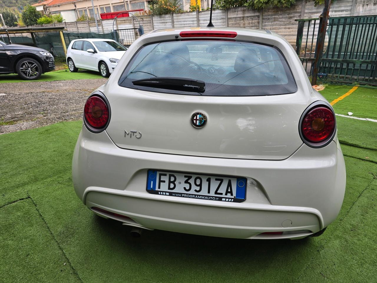 Alfa Romeo MiTo 1.4 BENZ 78CV NEOP -2015