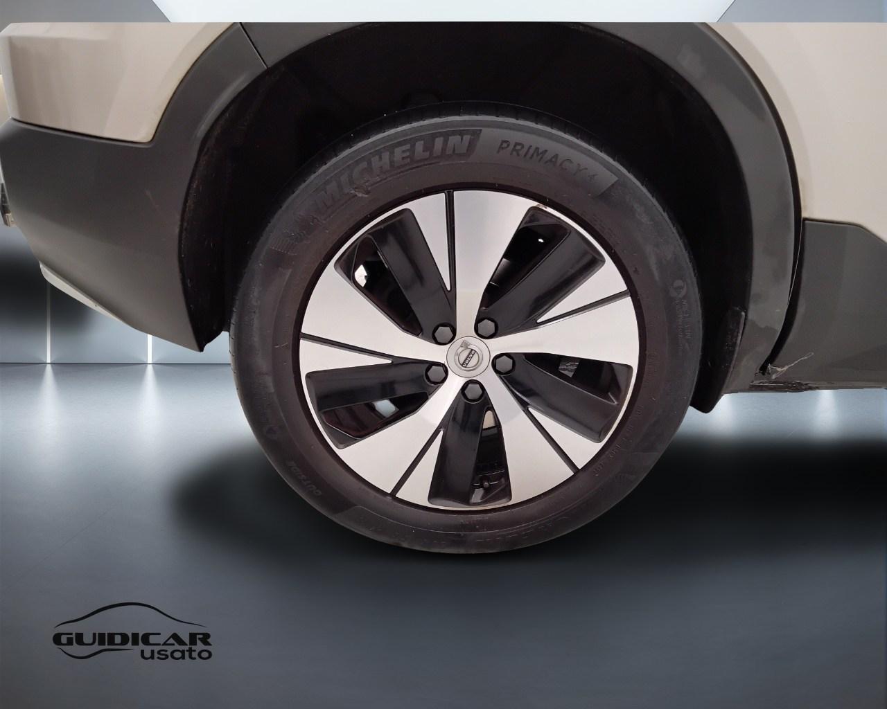 VOLVO XC40 2023 - XC40 1.5 t5 recharge phev Core auto
