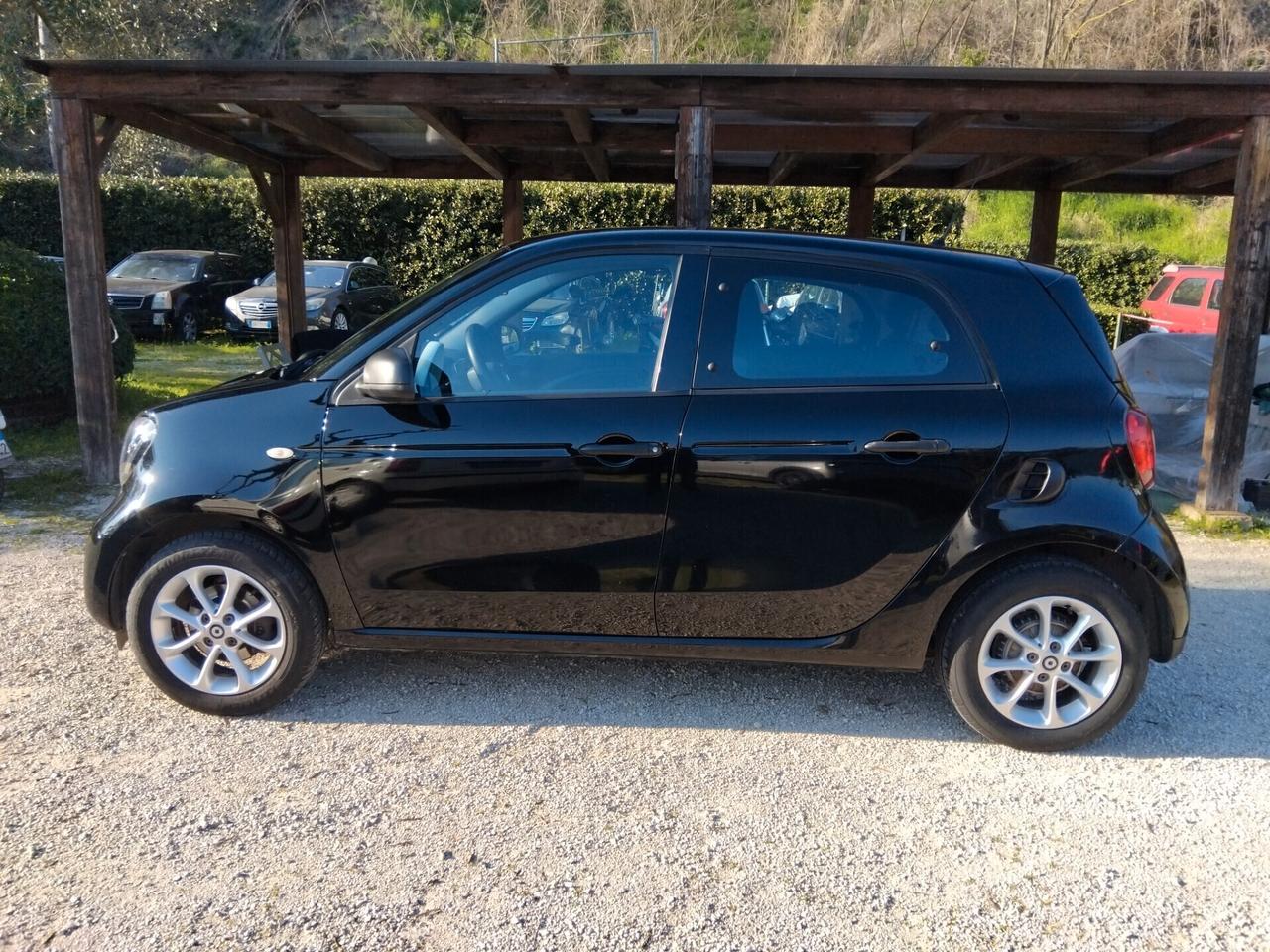 Smart ForFour 70 1.0 Passion