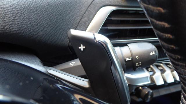 PEUGEOT 3008 BlueHDi 130 S&S EAT8 Active Pack