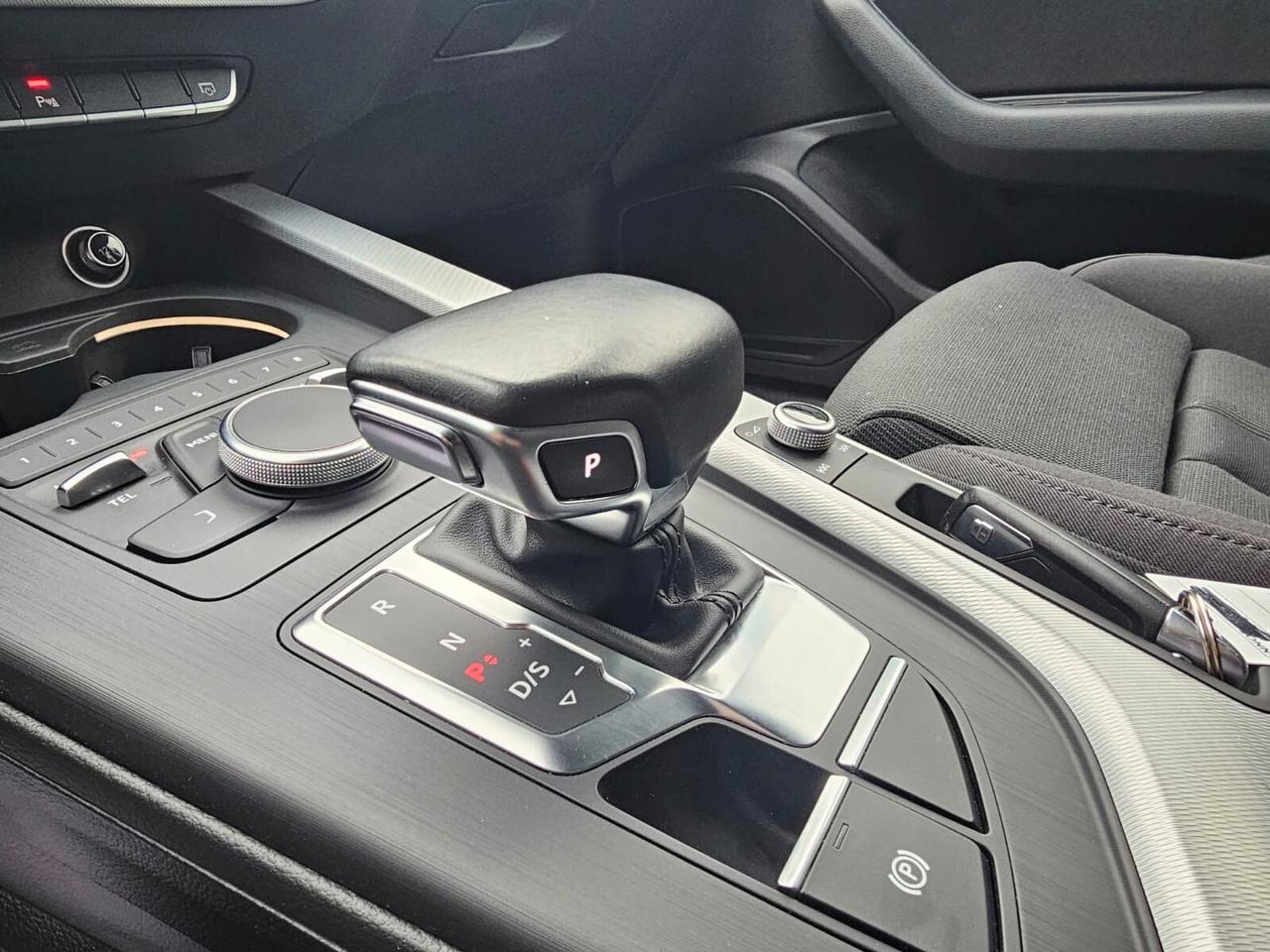 Audi A4 2.0 TDI 190 CV ultra S tronic Sport