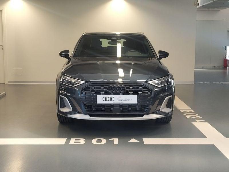 Audi A3 A3 allstreet 1.5 tfsi mhev Identity Contrast 150cv s-tronic