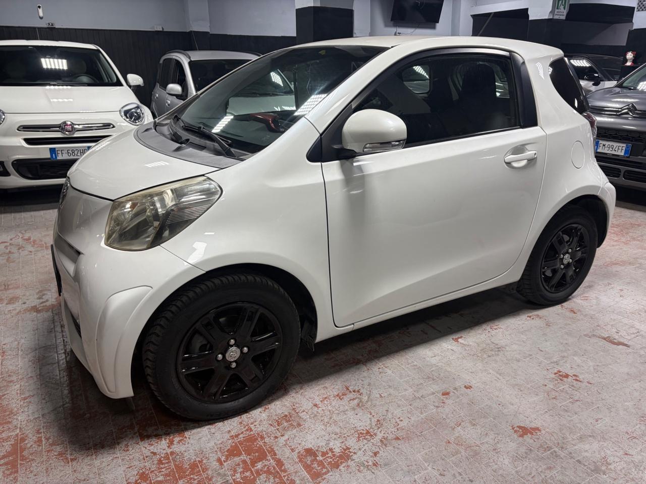 Toyota iQ AUTOMATICA. GPL. Motore RIGENERATO