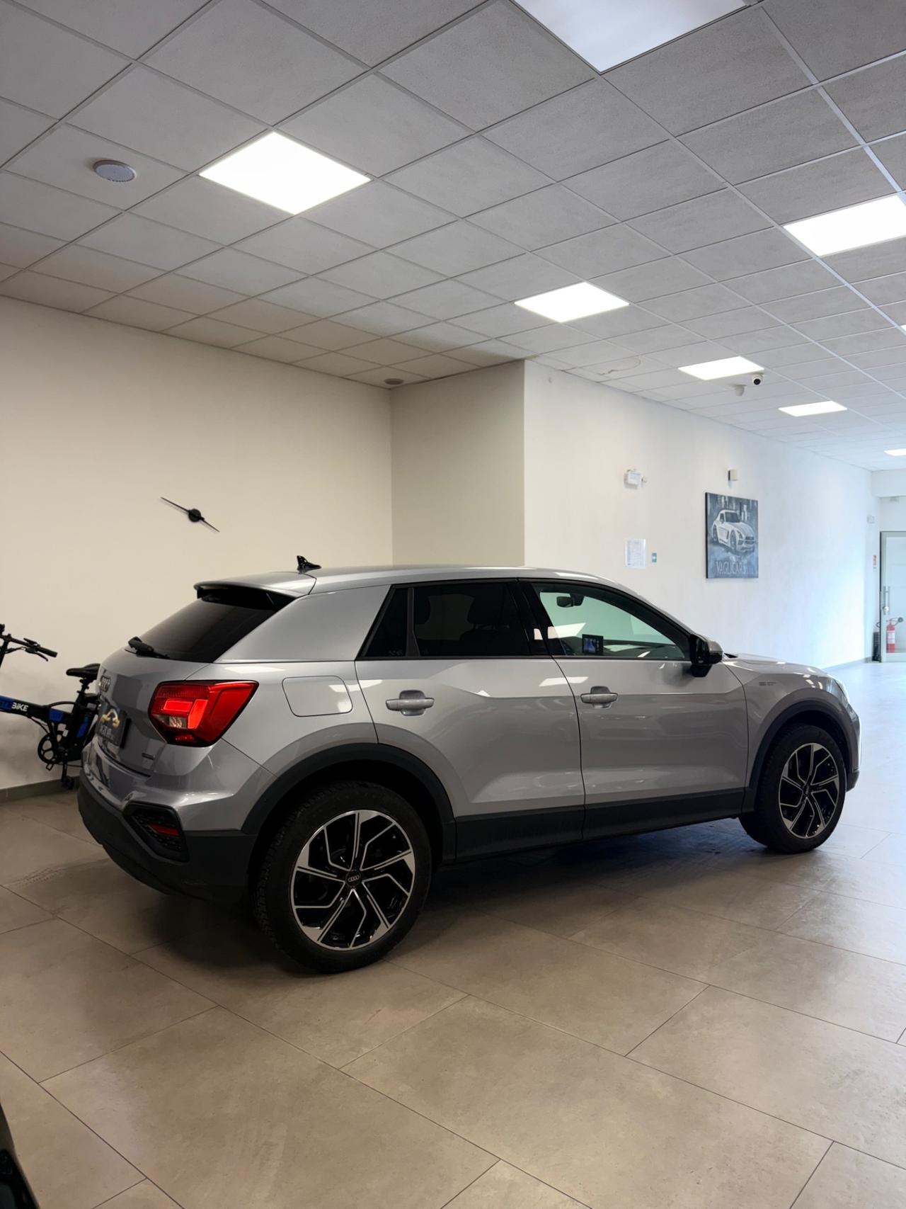 Audi Q2 35 TDI S tronic Business Advanced